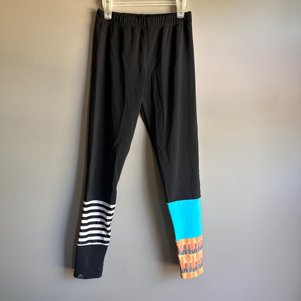 Salt Gypsy Womens Surf Leggings Black Pineapple Stripe Lycra Yoga Pants Size M